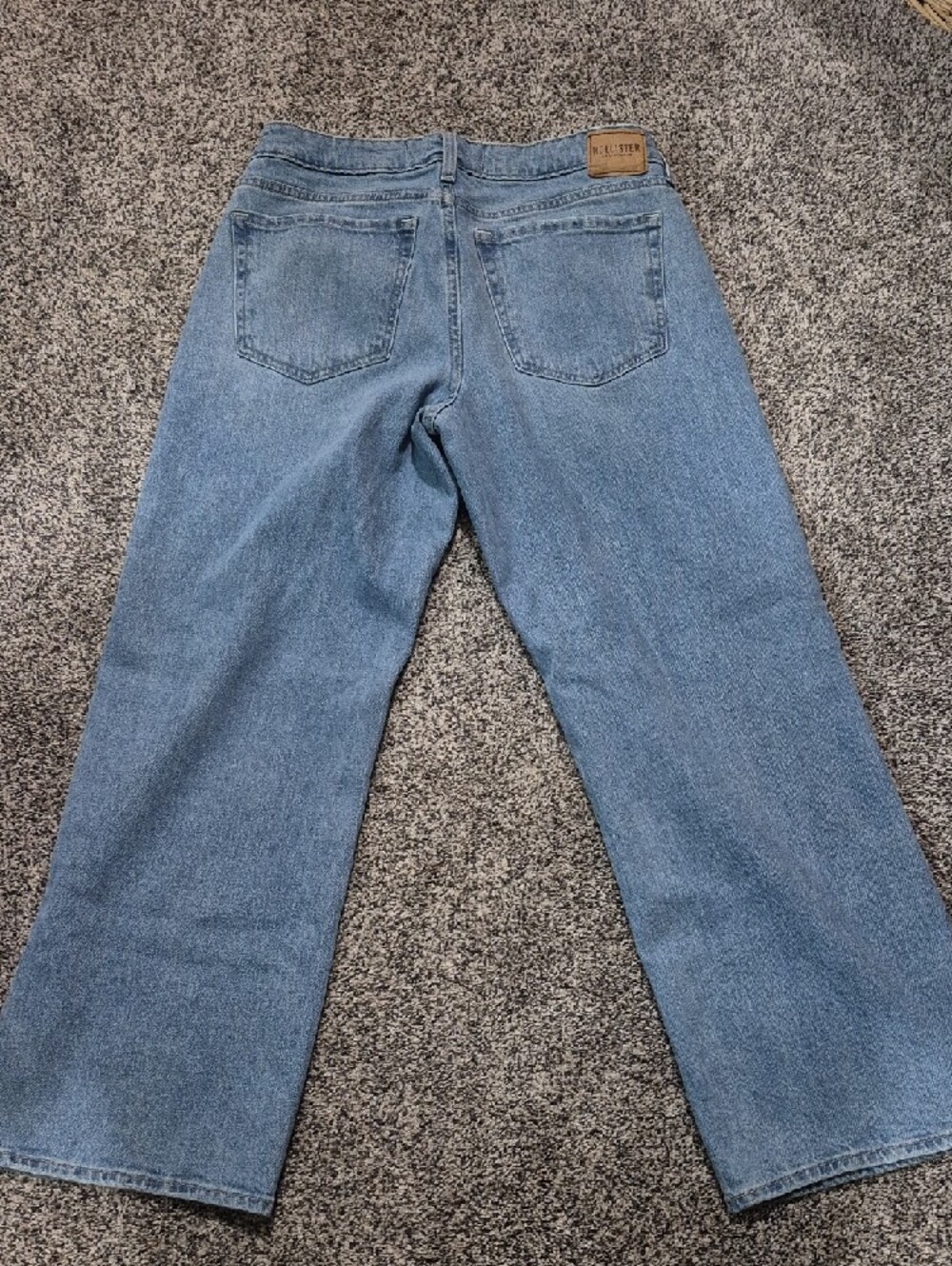 Hollister Women's Light Blue Baggy Low-rise Jeans - Picture 3 of 3